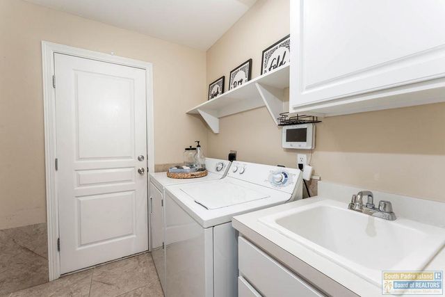 15 Harbor Point, Laguna Vista, TX 78578