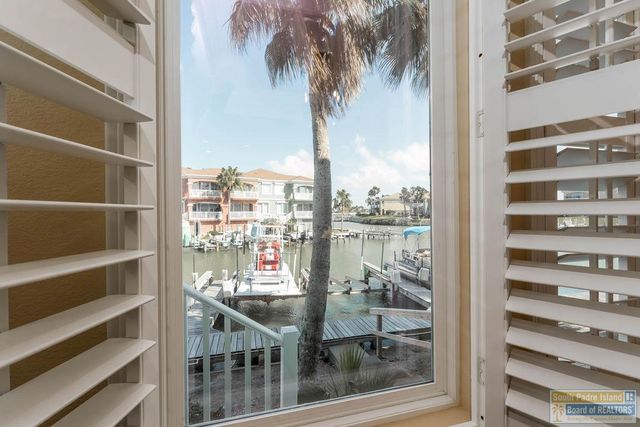 15 Harbor Point, Laguna Vista, TX 78578