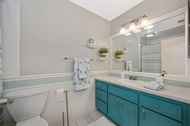 1578 E J, Oakdale, CA 95361