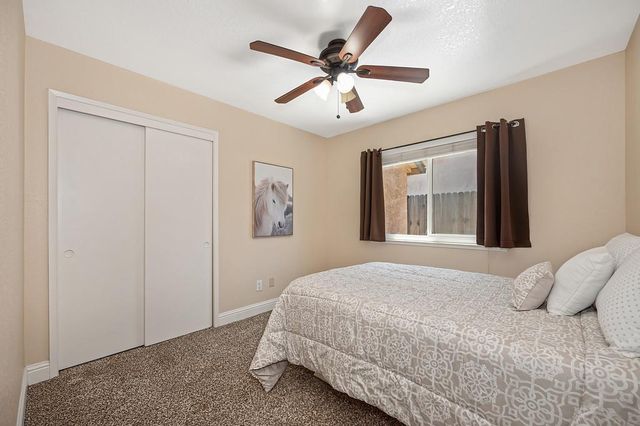 1578 E J, Oakdale, CA 95361