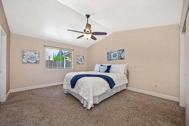 1578 E J, Oakdale, CA 95361