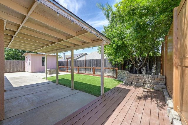1578 E J, Oakdale, CA 95361