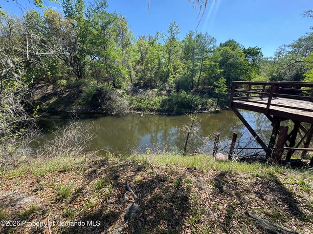 32404 Marchmont Circle, Dade City, FL 33523