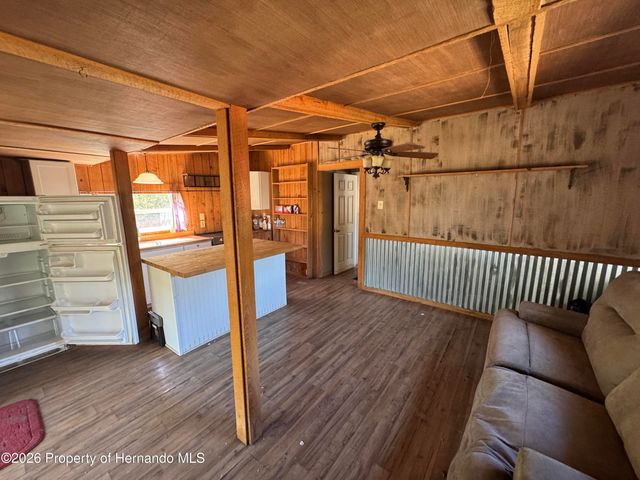 32404 Marchmont Circle, Dade City, FL 33523