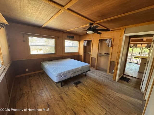 32404 Marchmont Circle, Dade City, FL 33523