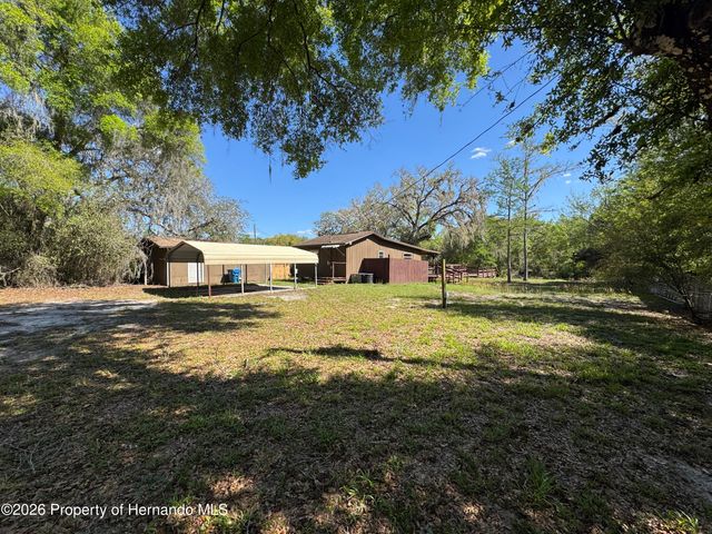 32404 Marchmont Circle, Dade City, FL 33523