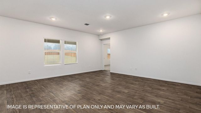 156 Gilmer LN, Buda, TX 78610