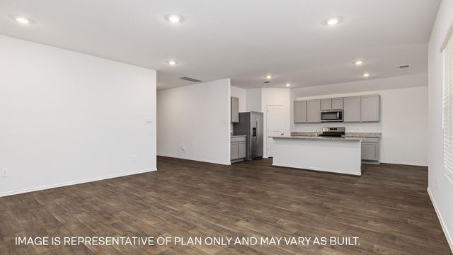 156 Gilmer LN, Buda, TX 78610