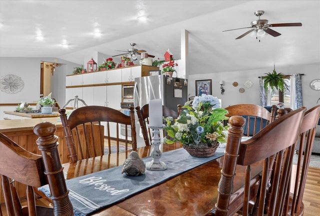 3636 W Rockport Road, Janesville, WI 53548