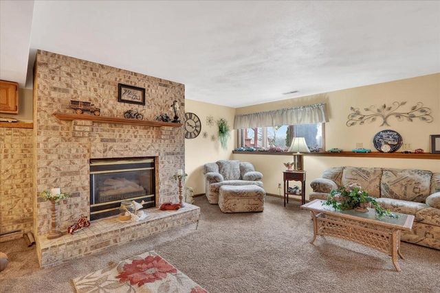 3636 W Rockport Road, Janesville, WI 53548