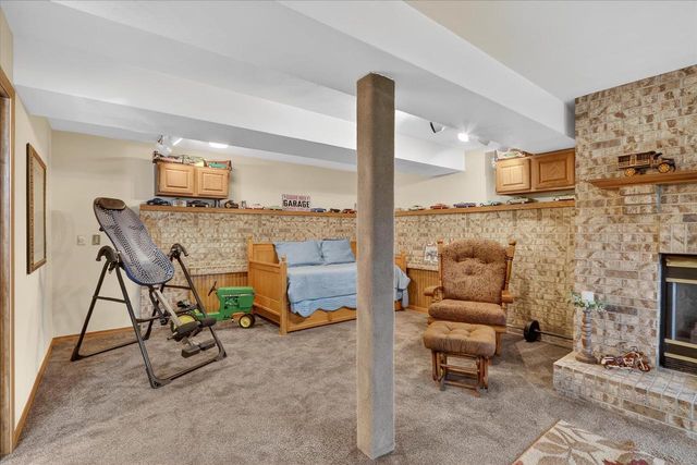 3636 W Rockport Road, Janesville, WI 53548