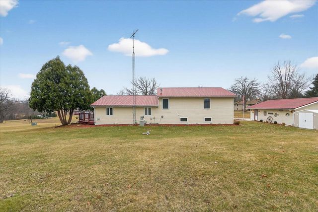 3636 W Rockport Road, Janesville, WI 53548