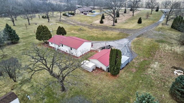 3636 W Rockport Road, Janesville, WI 53548