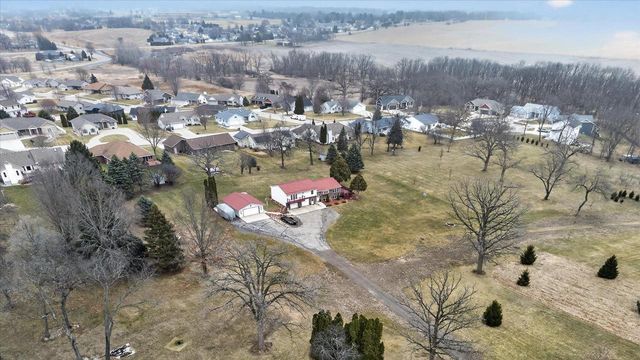 3636 W Rockport Road, Janesville, WI 53548