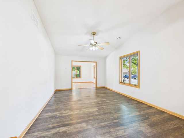 600 Boulevard Avenue NE, Montgomery, MN 56069