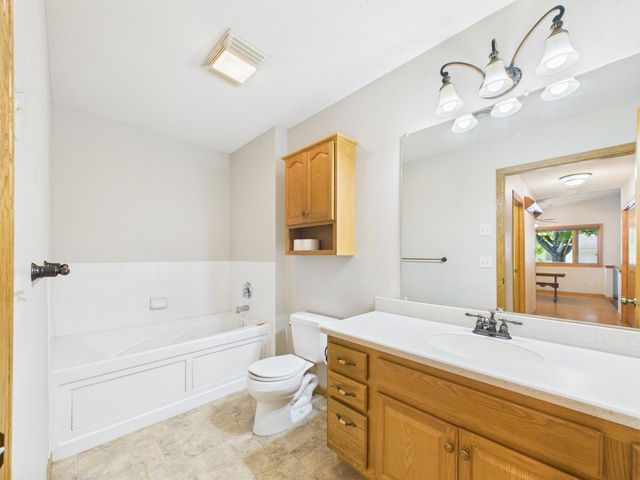 600 Boulevard Avenue NE, Montgomery, MN 56069