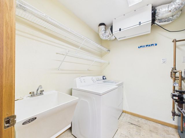 600 Boulevard Avenue NE, Montgomery, MN 56069