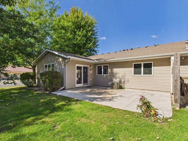 600 Boulevard Avenue NE, Montgomery, MN 56069