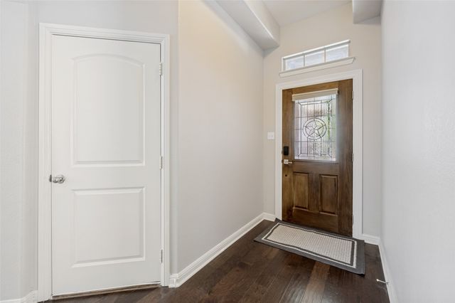 1701 Sparrow Lane, Aubrey, TX 76227