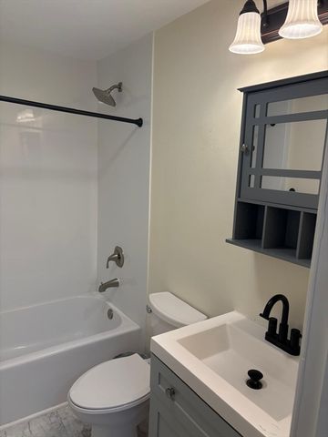 223 Clinton Street 16, Brockton, MA 02302