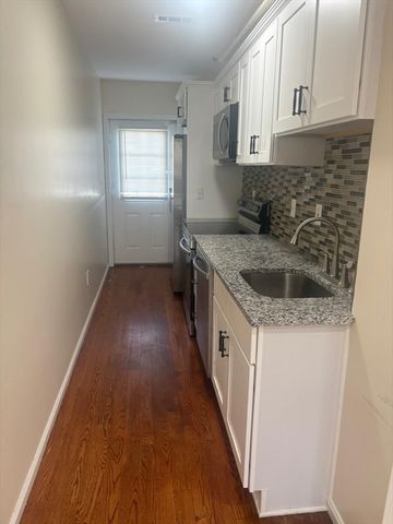 223 Clinton Street 16, Brockton, MA 02302