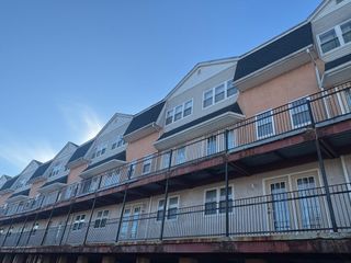 223 Clinton Street 16, Brockton, MA 02302