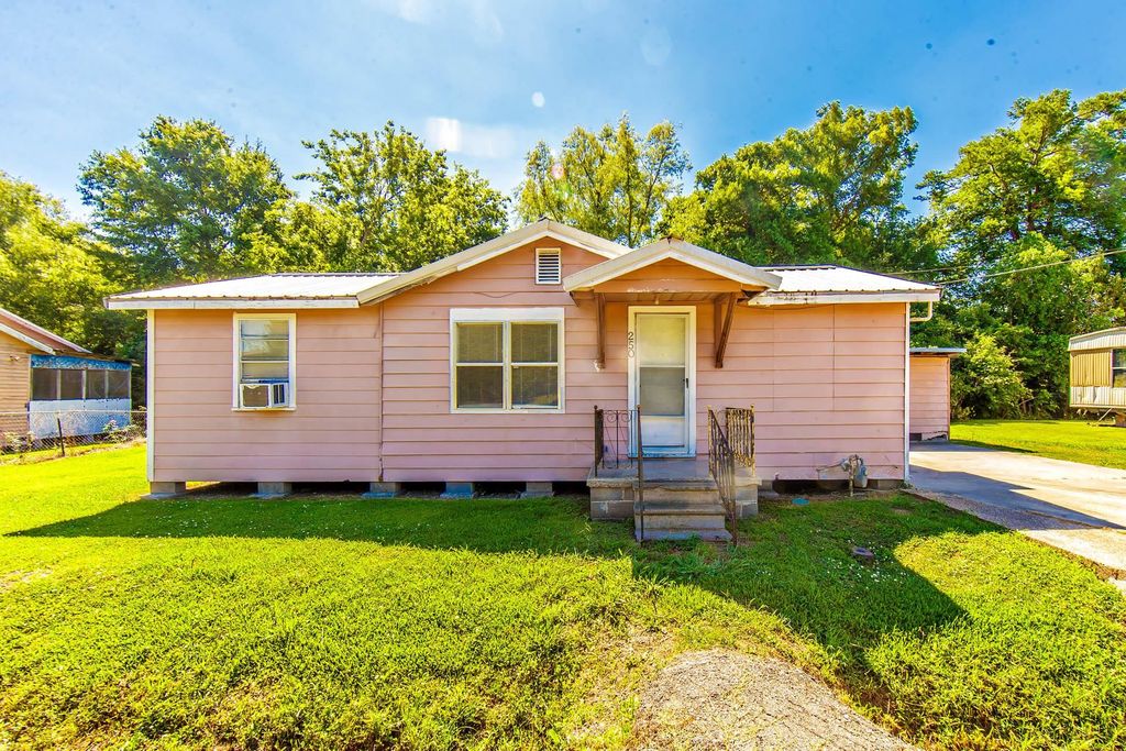 250 Louise Lane, Houma, LA 70364