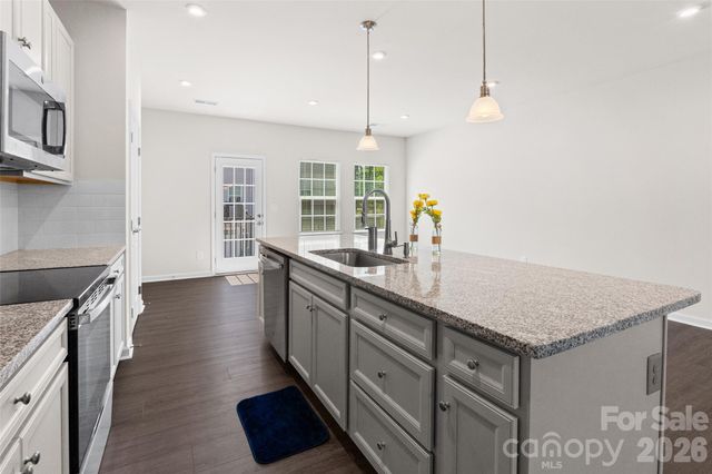 1409 May Apple Drive, Matthews, NC 28104