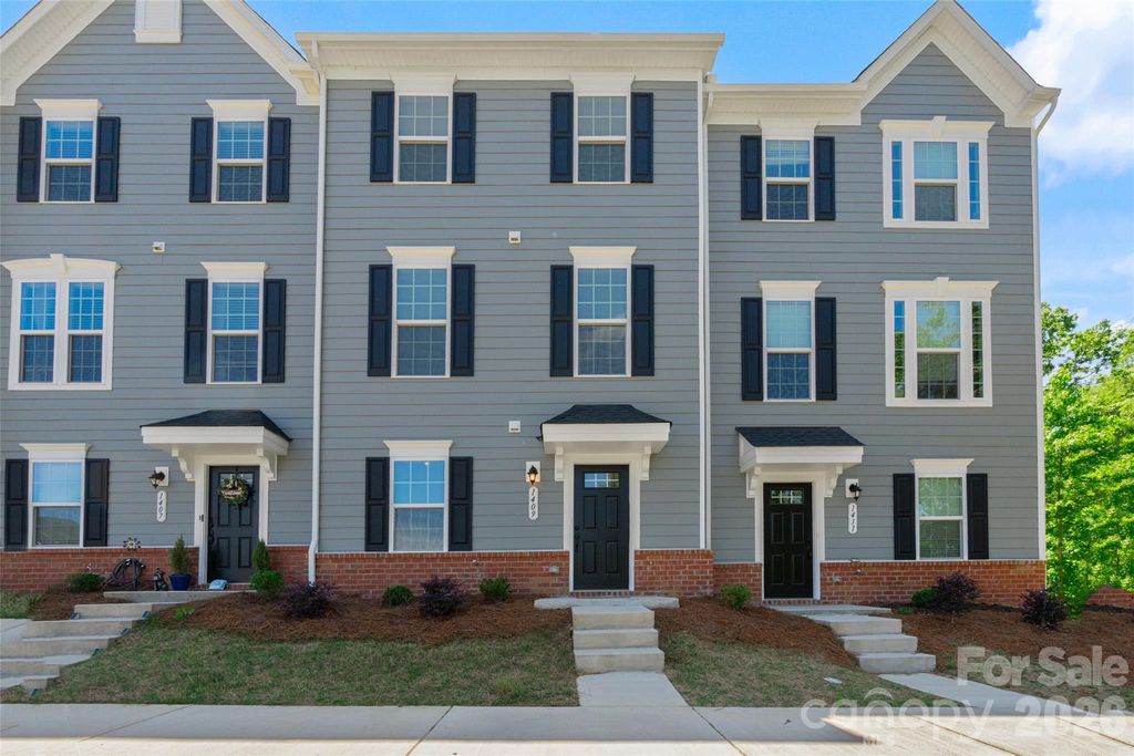 1409 May Apple Drive, Matthews, NC 28104