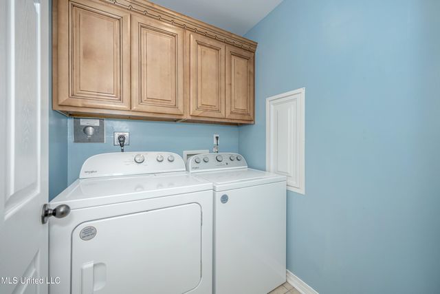 13719 Fox Hill Drive, Gulfport, MS 39503