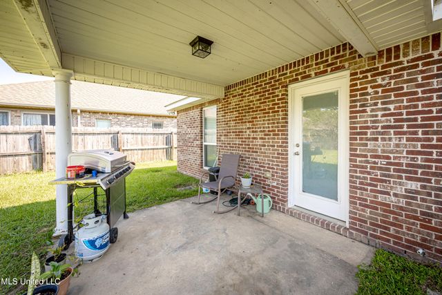 13719 Fox Hill Drive, Gulfport, MS 39503