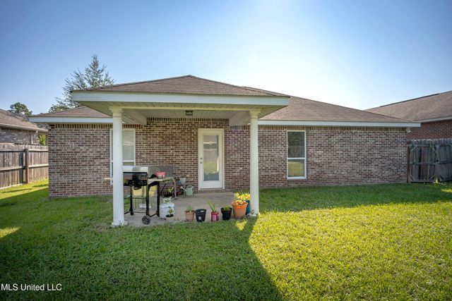 13719 Fox Hill Drive, Gulfport, MS 39503