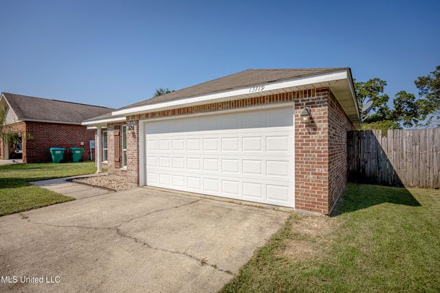 13719 Fox Hill Drive, Gulfport, MS 39503