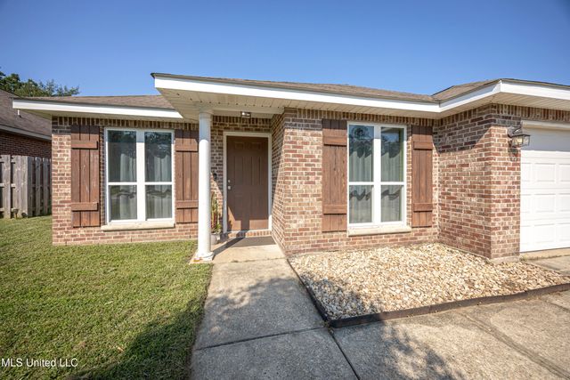 13719 Fox Hill Drive, Gulfport, MS 39503