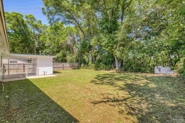 4516 E Montclair Rd, Pensacola, FL 32505