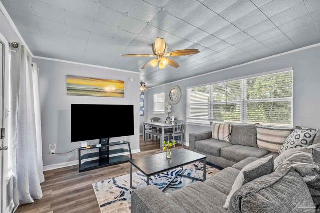 4516 E Montclair Rd, Pensacola, FL 32505