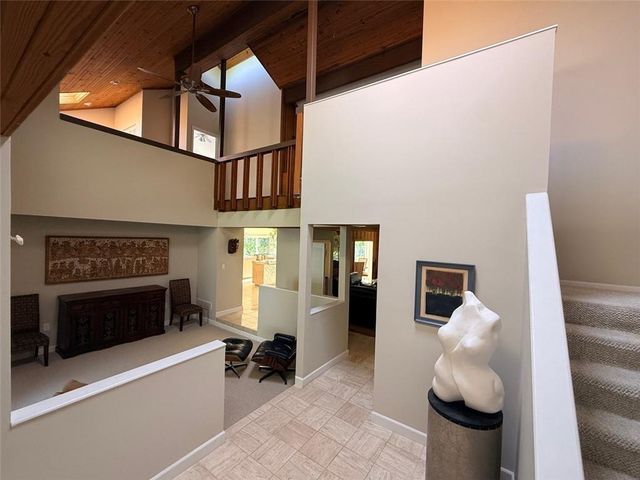 917 E 1264 Road, Lawrence, KS 66047