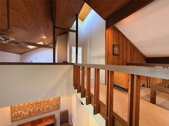917 E 1264 Road, Lawrence, KS 66047