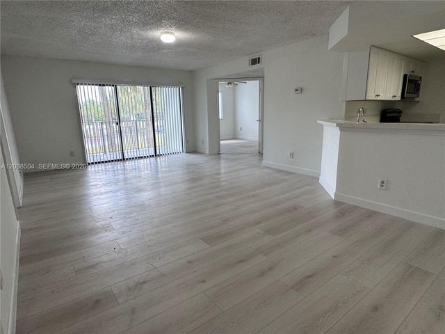 9100 W Atlantic Blvd 622, Coral Springs, FL 33071
