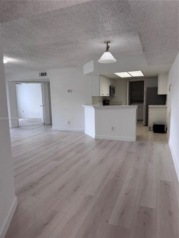 9100 W Atlantic Blvd 622, Coral Springs, FL 33071