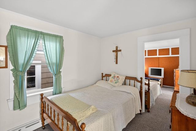 31 Conant Street, Provincetown, MA 02657