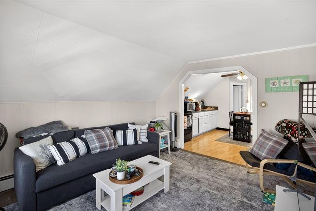 31 Conant Street, Provincetown, MA 02657