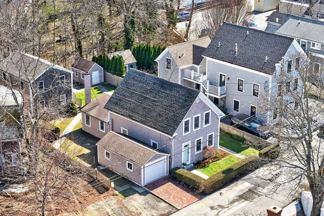 31 Conant Street, Provincetown, MA 02657