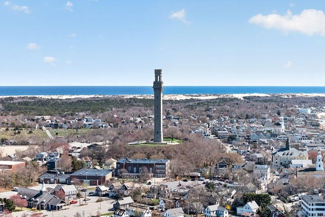 31 Conant Street, Provincetown, MA 02657