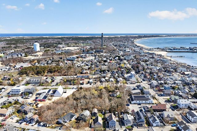 31 Conant Street, Provincetown, MA 02657