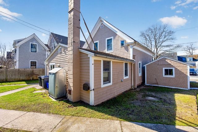 31 Conant Street, Provincetown, MA 02657