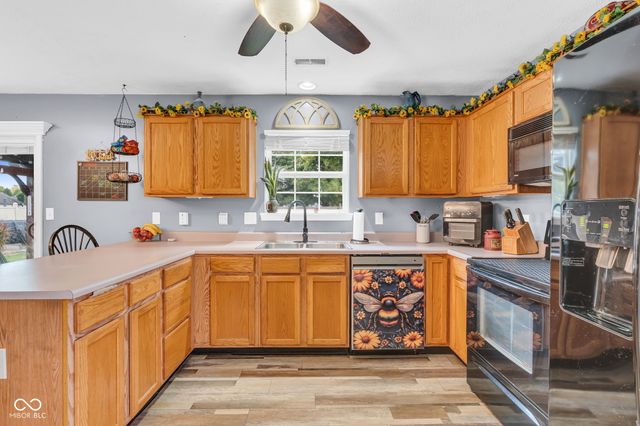 1007 Belgium Boulevard, Bargersville, IN 46106