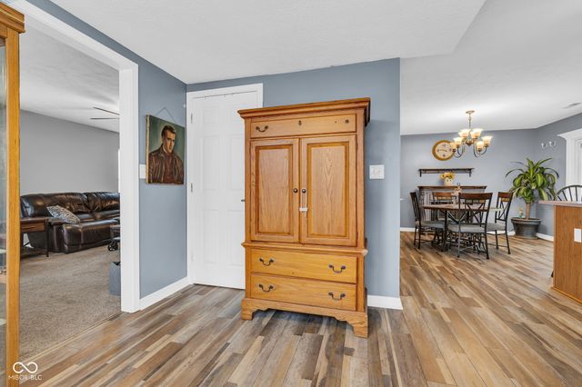 1007 Belgium Boulevard, Bargersville, IN 46106