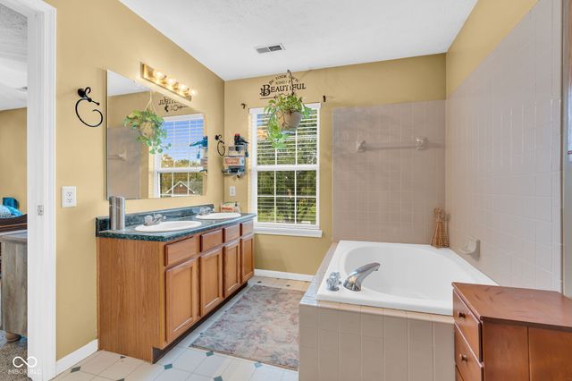 1007 Belgium Boulevard, Bargersville, IN 46106