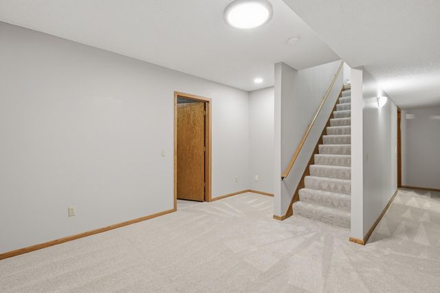 13150 Fordham Court, Apple Valley, MN 55124